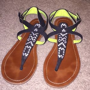 T strapped sandals